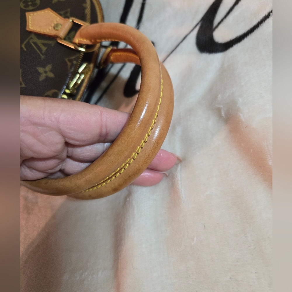 💯 Authentic Vintage Louis Vuitton Elipse PM - Picture 16 of 16
